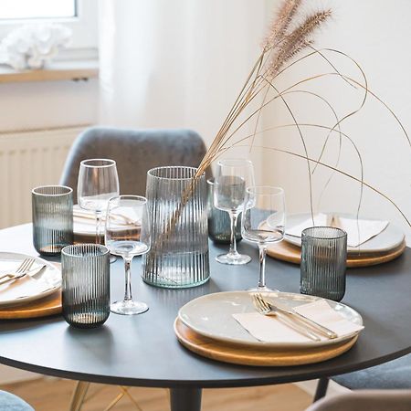 Helle Zentrumsnahe Familienfreundliche Ferienwohnung Fellbach Buitenkant foto